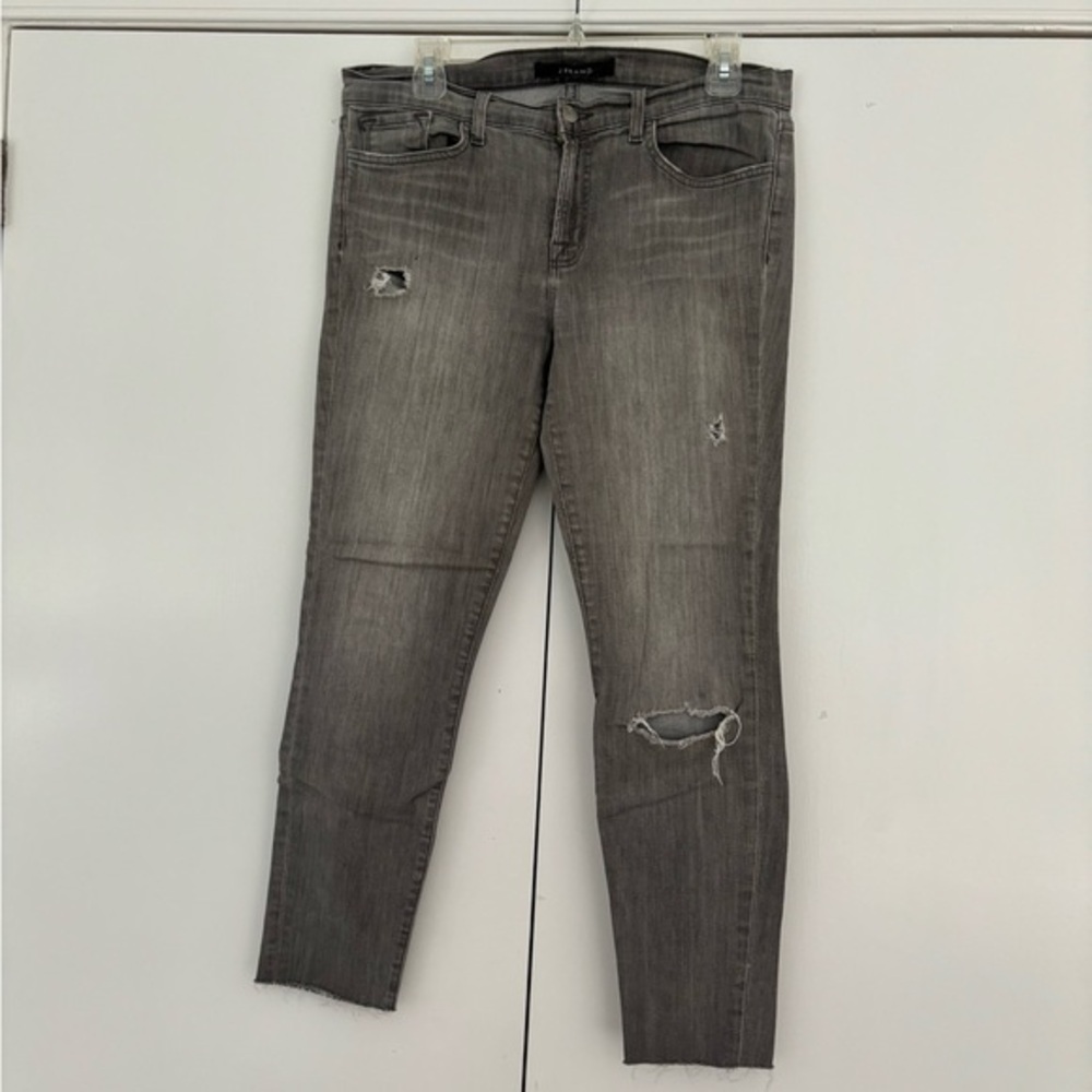 J BRAND Gray Ripped Skinny Jeans Size 31